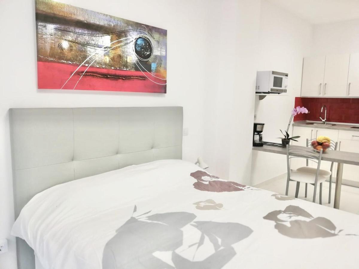 Homeforguest Listen To The Waves By Las Canteras ลาสปัลมาส เด กรานคานาเรีย ภายนอก รูปภาพ